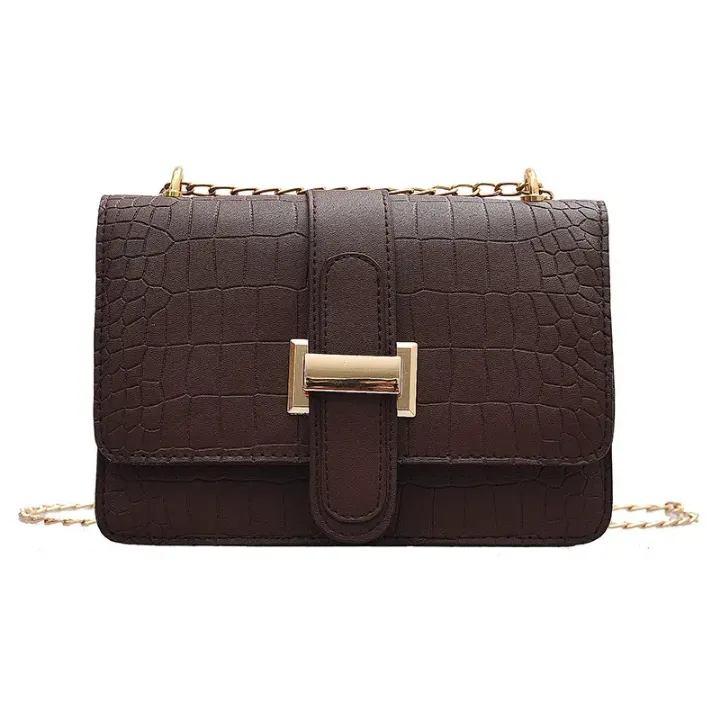 Pack Sac à Main Rouge Femme avec FoularPetit Sac Bandoulière Femme – Imitation Croco avec Chaîne Dorée, Élégant et Abordabled, Porte-Monnaie et Montre – Élégance et Raffinement
